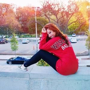 Meet your Posher, Caroline